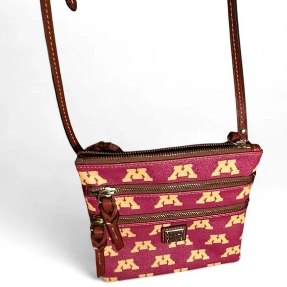 Dooney & Bourke Minnesota Golden Gophers Triple-Zip Cross Body Bag - Picture 2 of 7